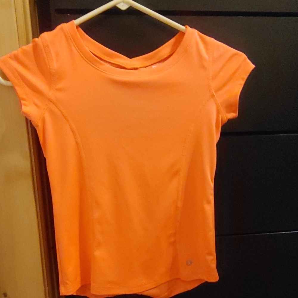 Girls short sleeved shirt